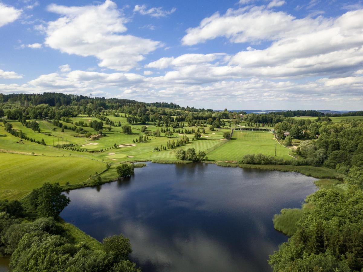 فندق Golf Certovo Bremeno Jistebnice المظهر الخارجي الصورة